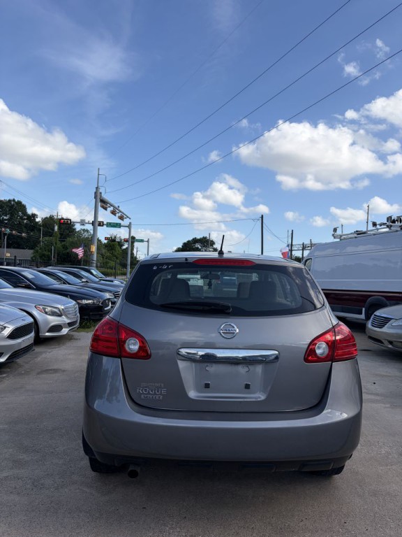 2014 Nissan Rogue Image 16
