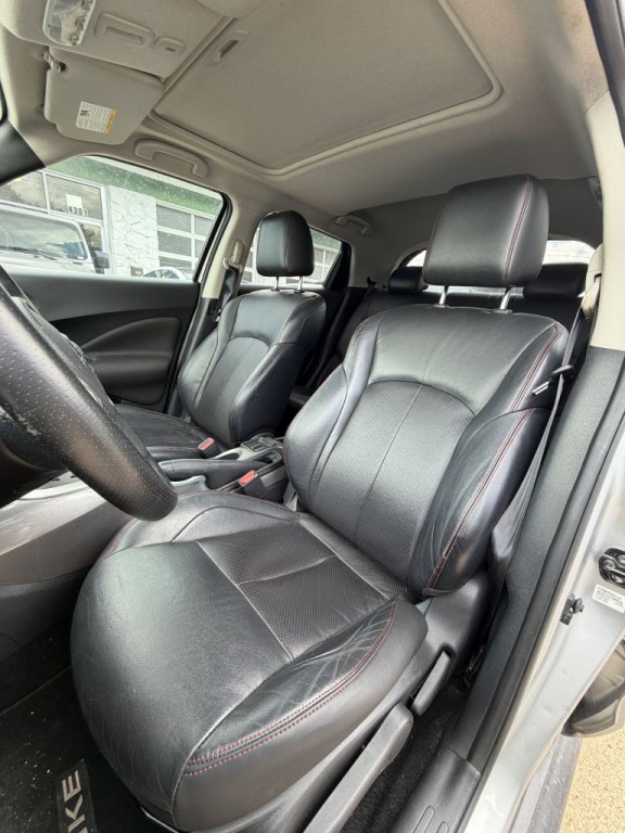 2011 Nissan Juke Image 5