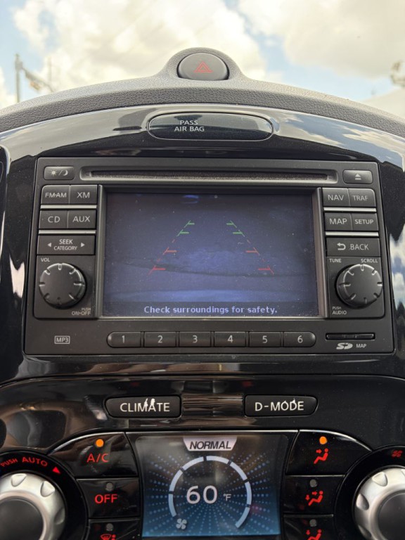 2011 Nissan Juke Image 11