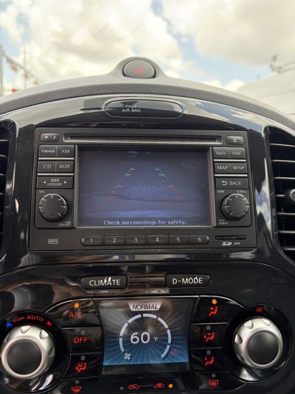 2011 Nissan Juke Image 12