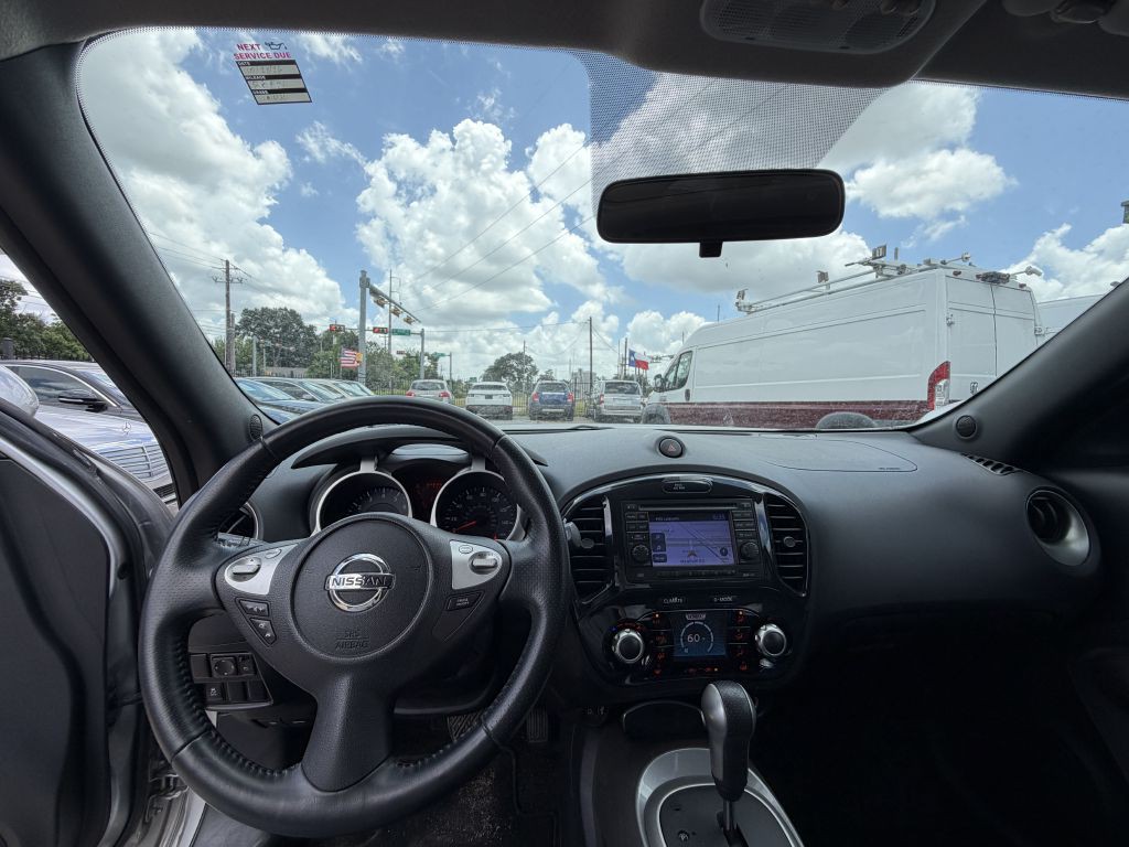 2011 Nissan Juke Image 16