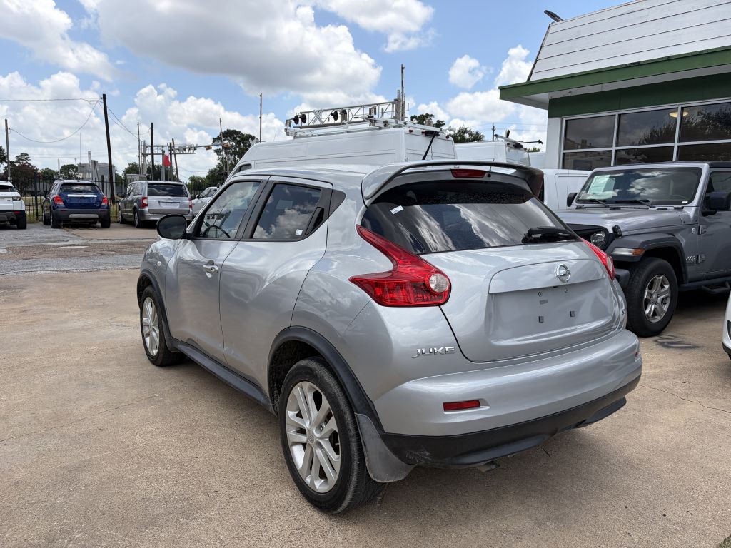 2011 Nissan Juke Image 32