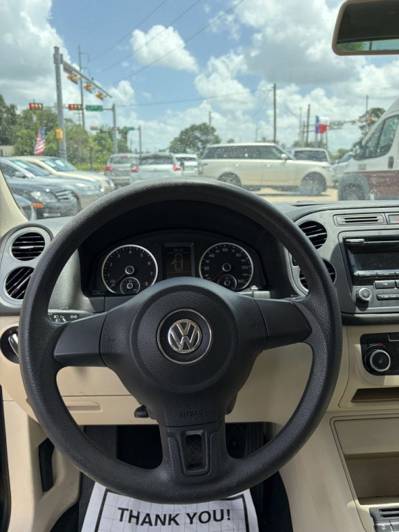 2012 Volkswagen Tiguan Image 13