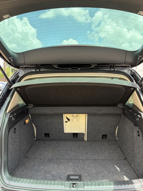 2012 Volkswagen Tiguan Image 19