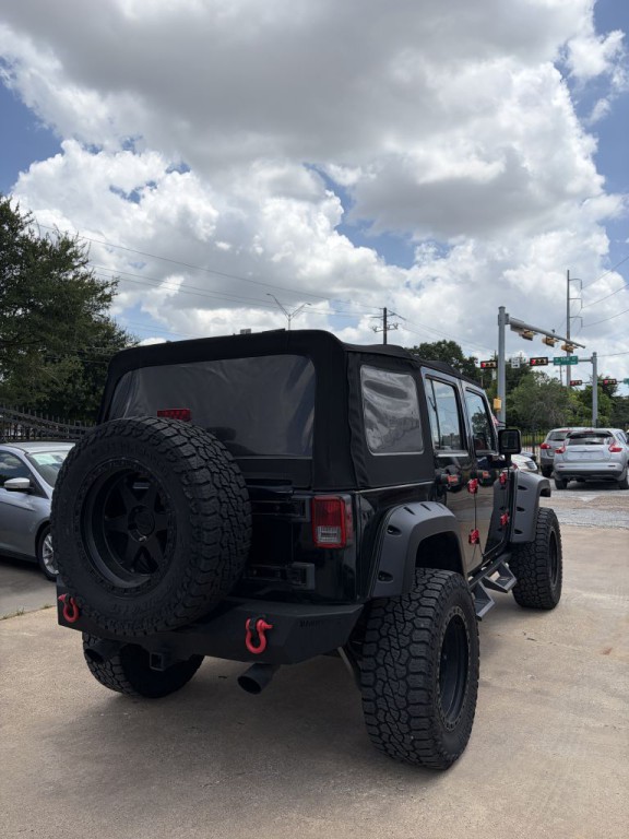 2011 Jeep Wrangler Unlimited Image 6