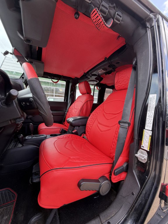 2011 Jeep Wrangler Unlimited Image 19