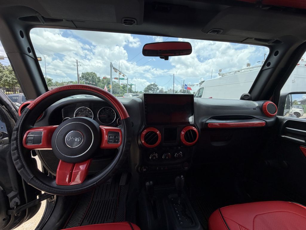 2011 Jeep Wrangler Unlimited Image 33