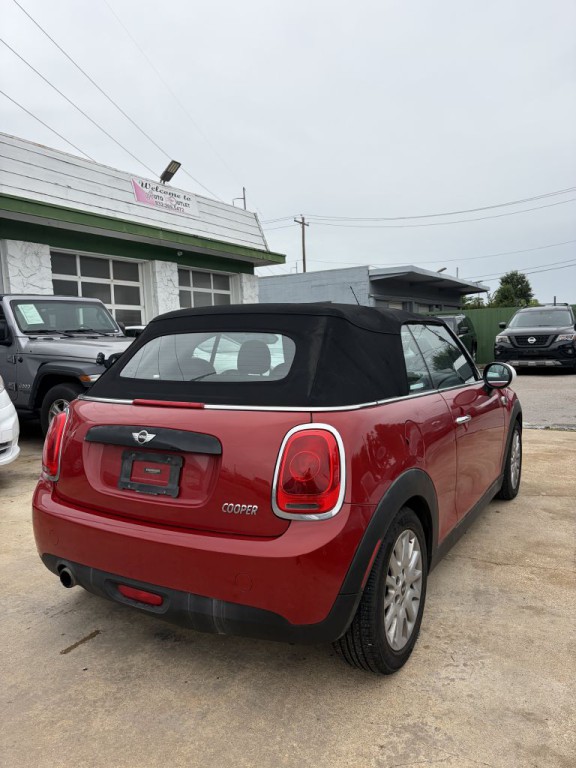 2016 MINI Cooper Image 26