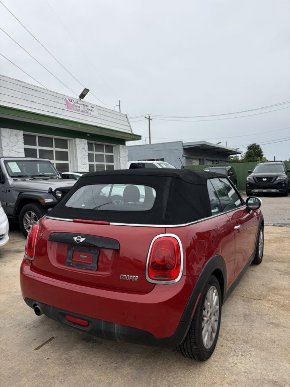 2016 MINI Cooper Image 27