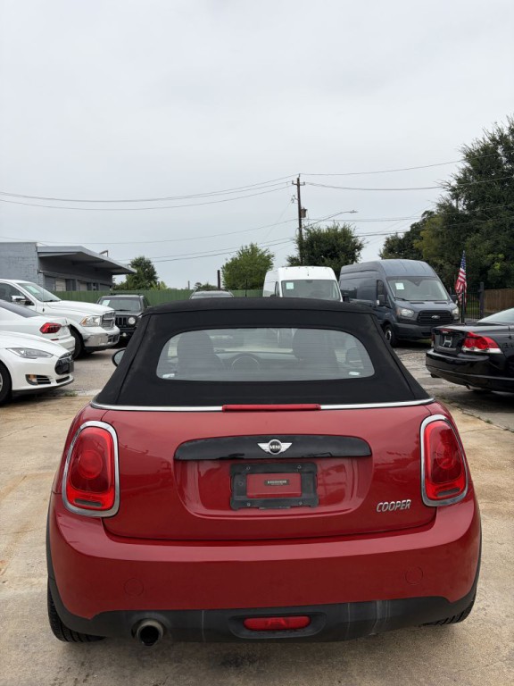 2016 MINI Cooper Image 28