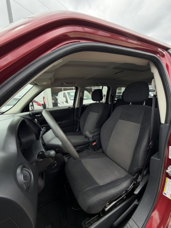 2012 Jeep Patriot Image 19