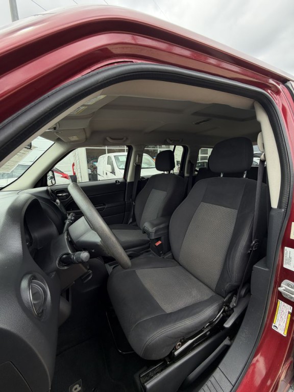 2012 Jeep Patriot Image 44