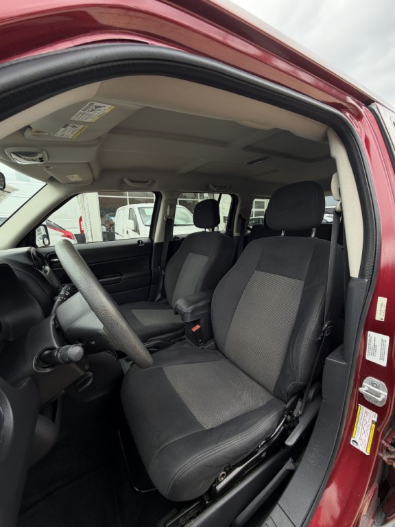 2012 Jeep Patriot Image 45