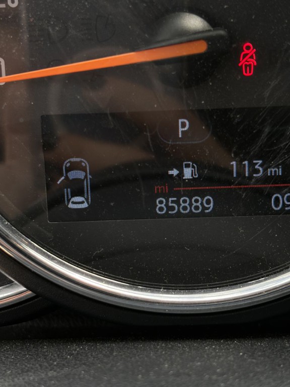 2016 MINI Cooper Image 22