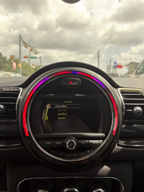2016 MINI Cooper Image 32