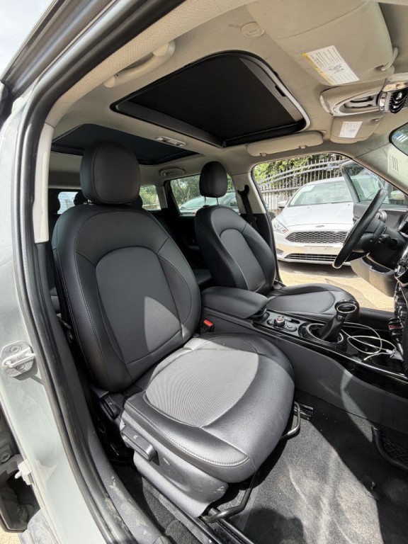 2016 MINI Cooper Image 39