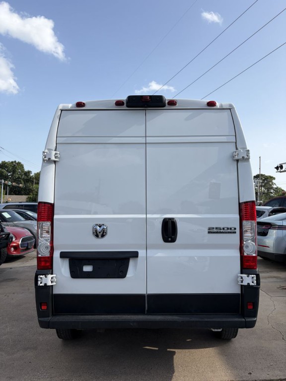 2023 RAM Promaster Image 21