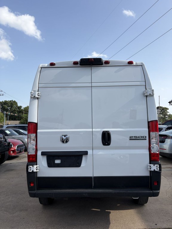 2023 RAM Promaster Image 23