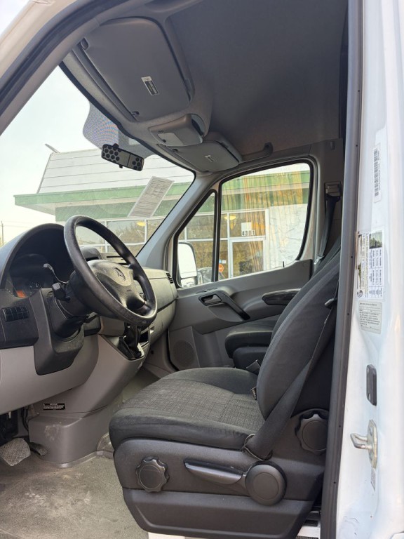 2018 Mercedes-Benz Sprinter Image 14
