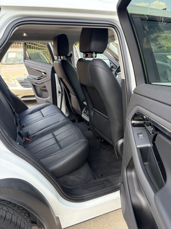 2020 Land Rover Range Rover Evoque Image 14