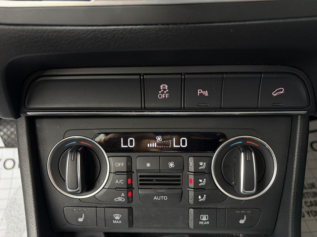 2016 Audi Q3 Image 10