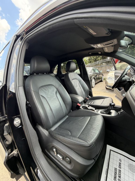 2016 Audi Q3 Image 21