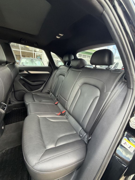 2016 Audi Q3 Image 23