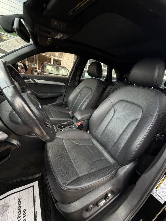 2016 Audi Q3 Image 25