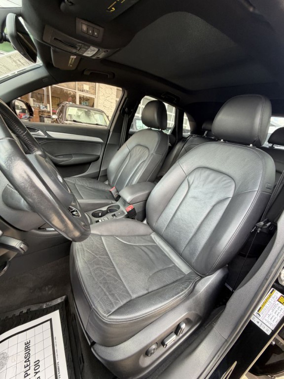 2016 Audi Q3 Image 26