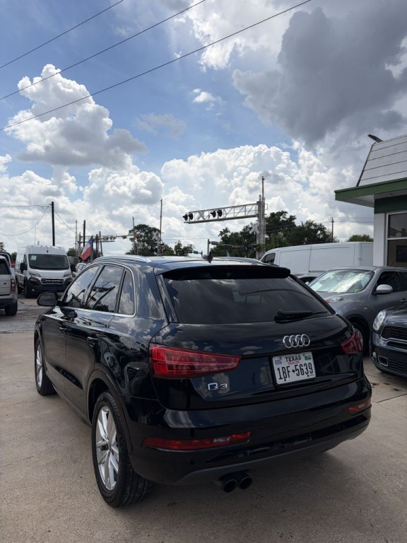 2016 Audi Q3 Image 36