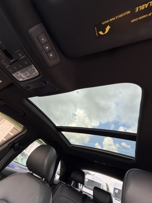 2016 Audi Q3 Image 37