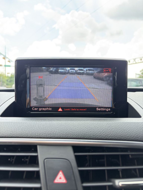 2016 Audi Q3 Image 44