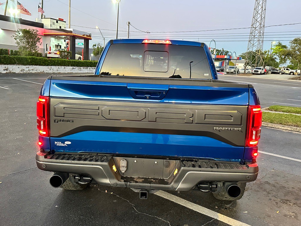2017 Ford F-150 Image 4
