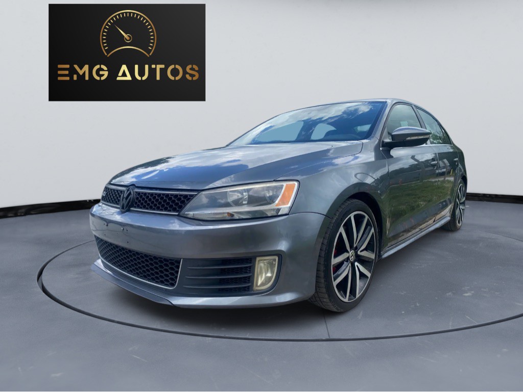 2012 Volkswagen Jetta Image 2
