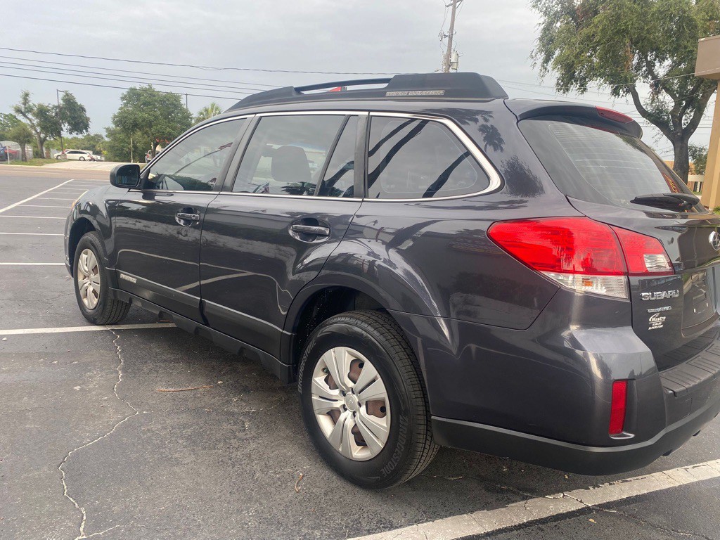 2012 Subaru Outback Image 6