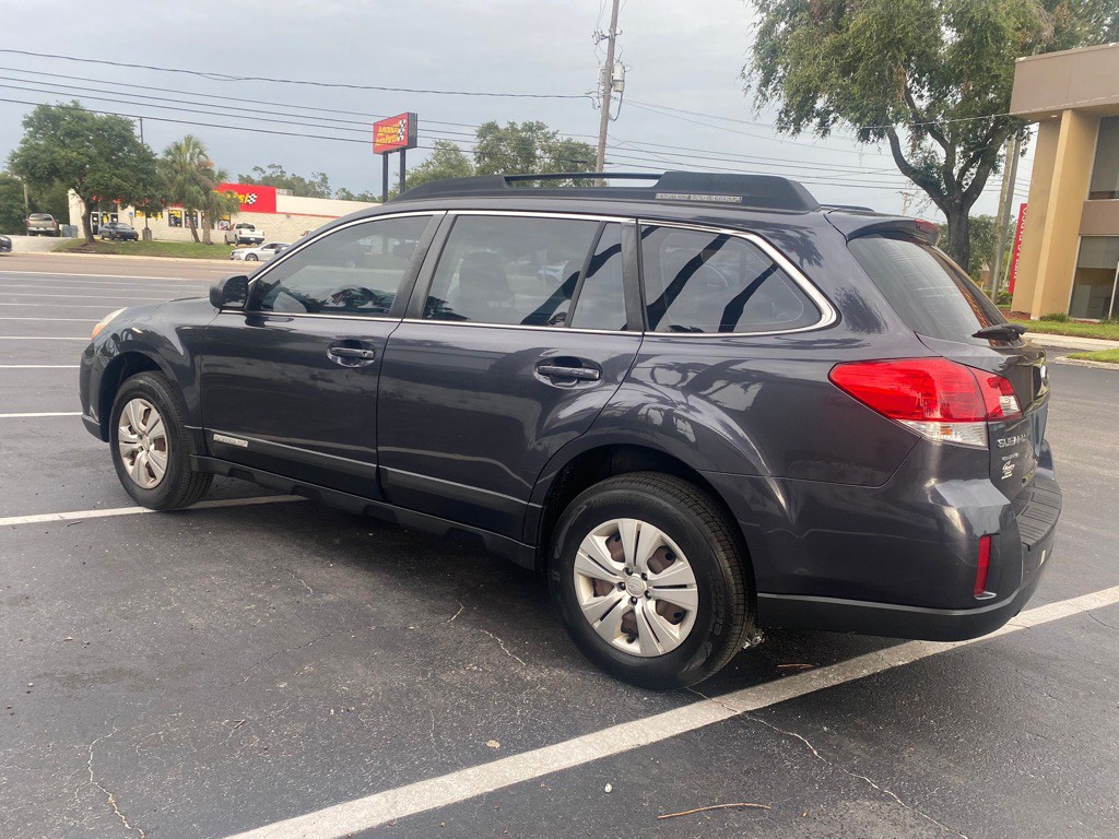 2012 Subaru Outback Image 7