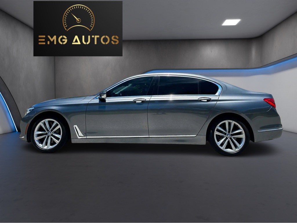 2018 BMW 7 Series Image 3