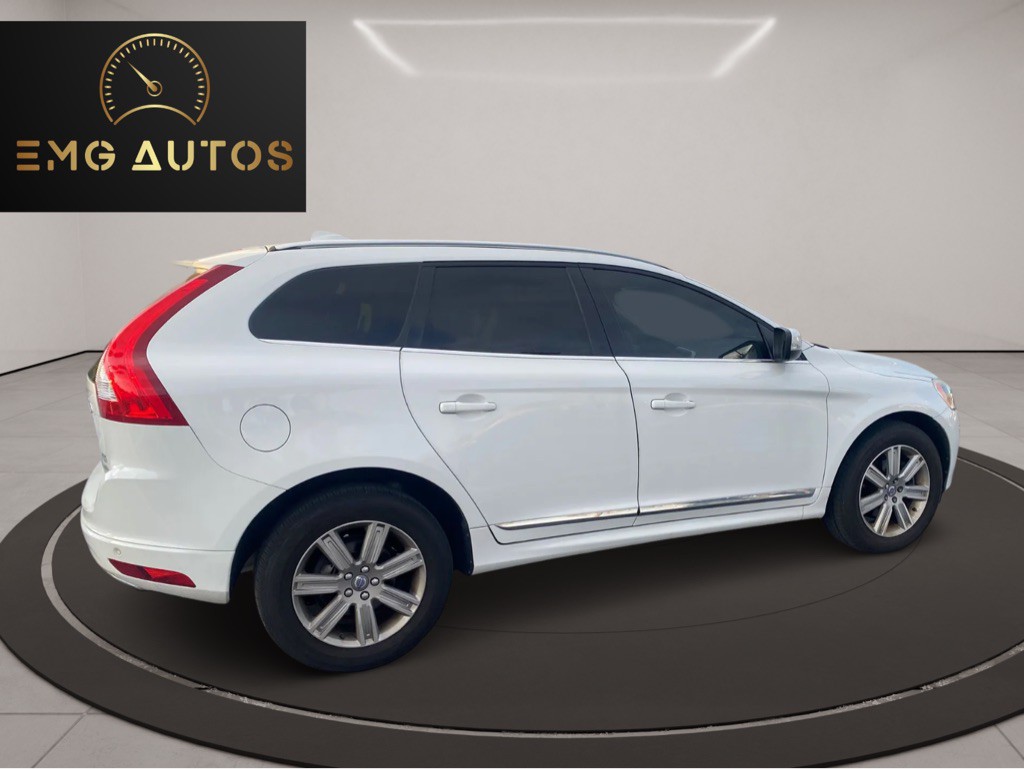 2017 Volvo XC60 Image 3