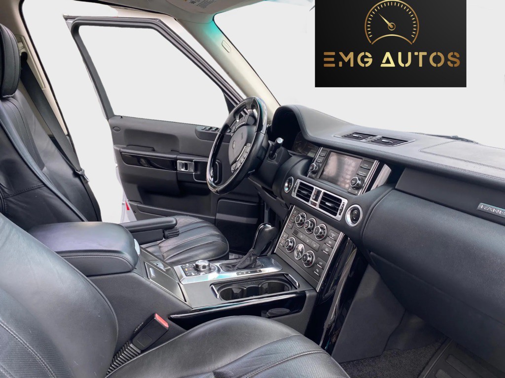 2010 Land Rover Range Rover Image 9