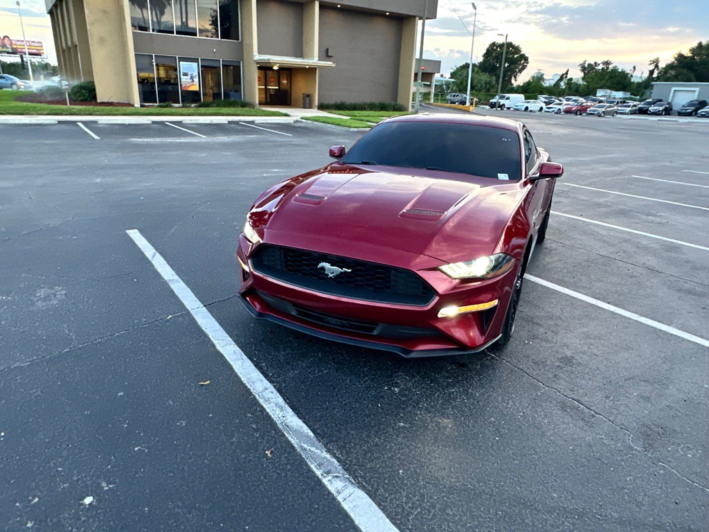 2018 Ford Mustang Image 3