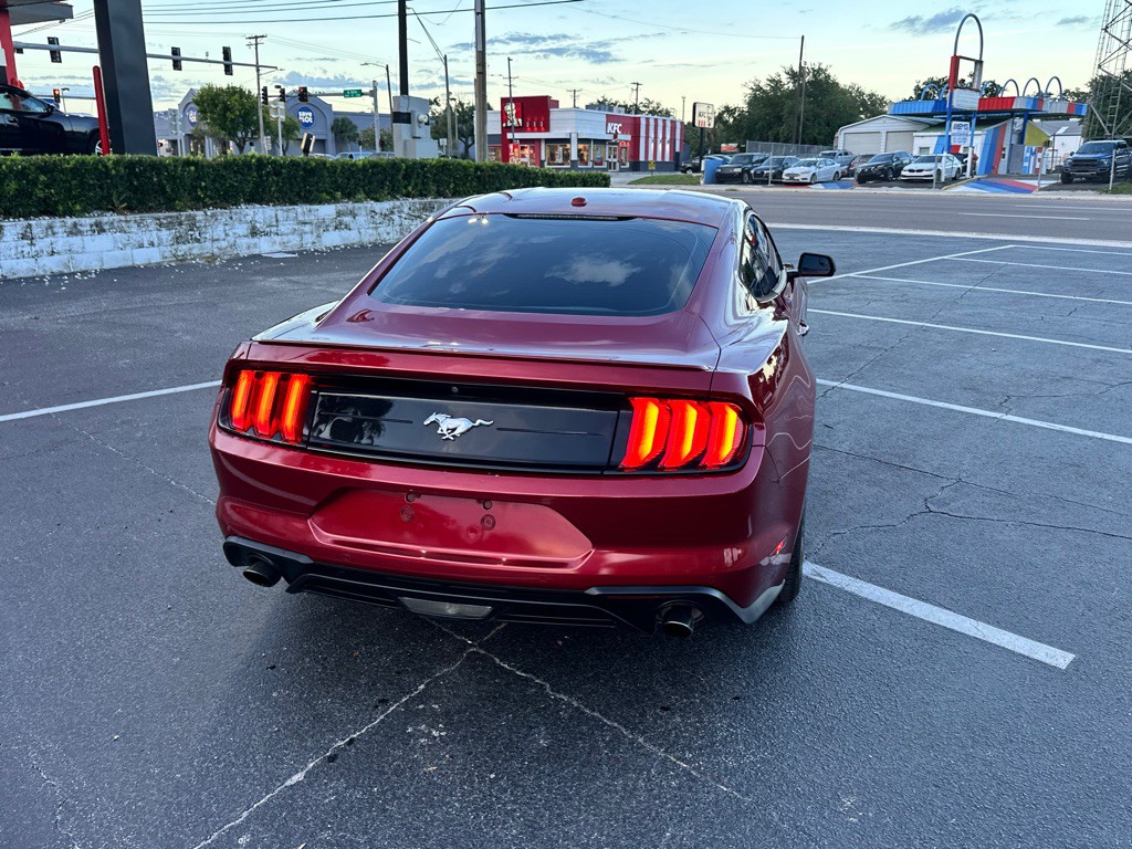 2018 Ford Mustang Image 5