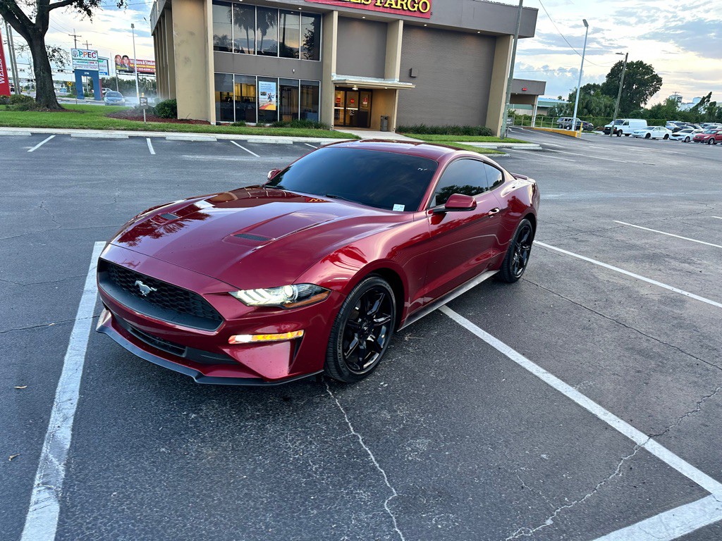 2018 Ford Mustang Image 12