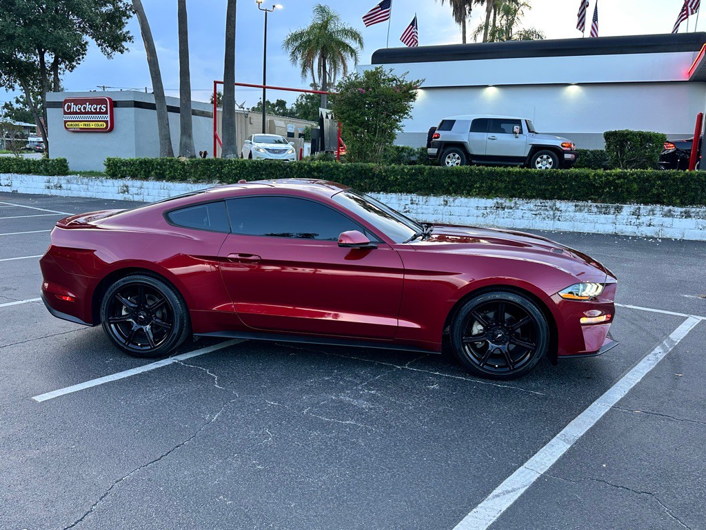 2018 Ford Mustang Image 14