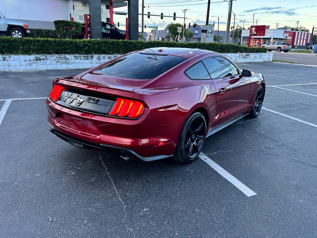 2018 Ford Mustang Image 22