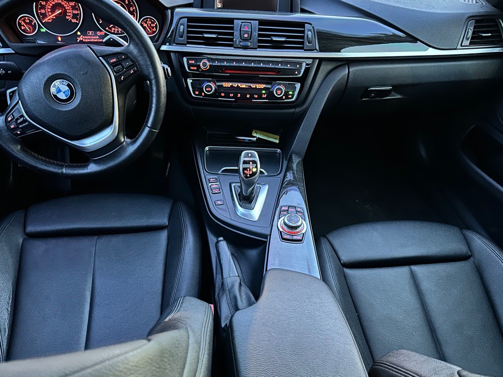 2016 BMW 4 Series Image 25