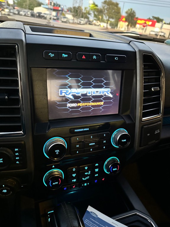 2017 Ford F-150 Image 16