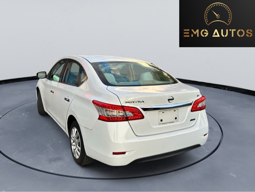 2014 Nissan Sentra Image 2