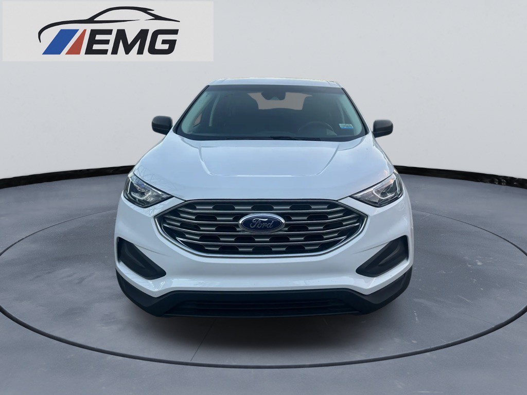2020 Ford Edge Image 2