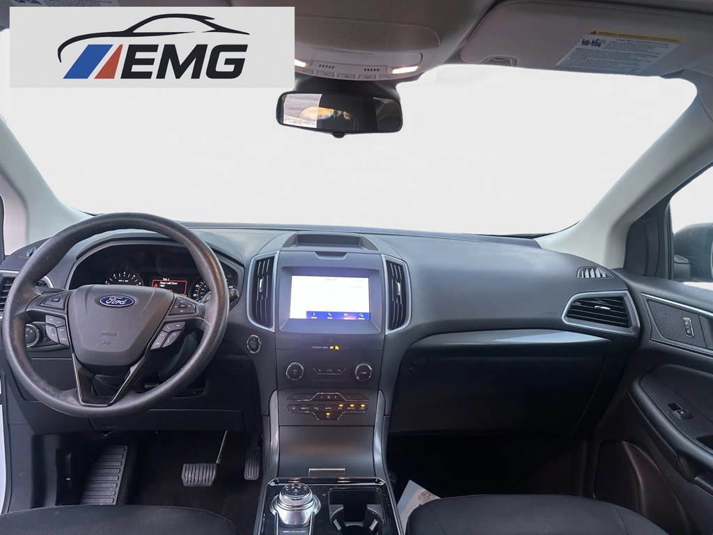 2020 Ford Edge Image 8