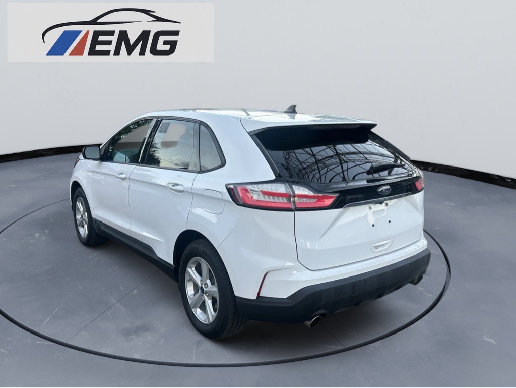 2020 Ford Edge Image 9